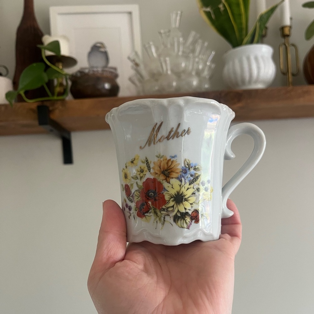 Vintage Floral Mother Mug